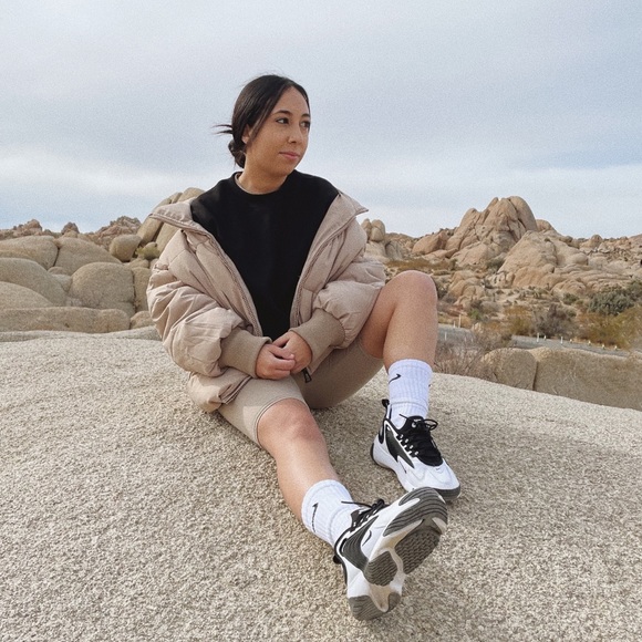 Meet your Posher, Maribel - Picture 2 of 5